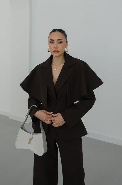 Jacket with removable cape suit - brown