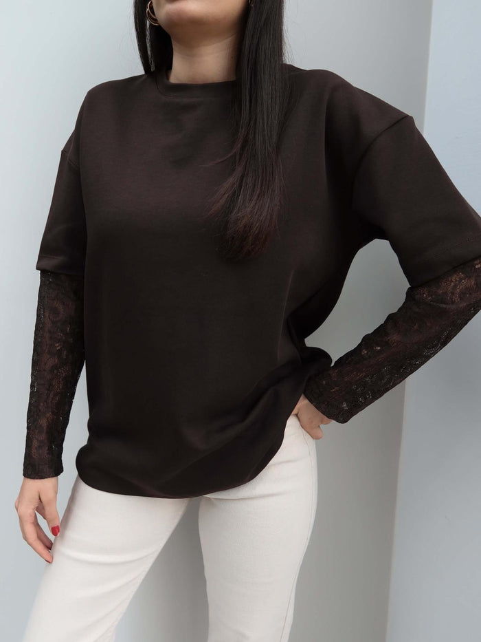 Oversize T-shirt with Lace Sleeves details - brown
