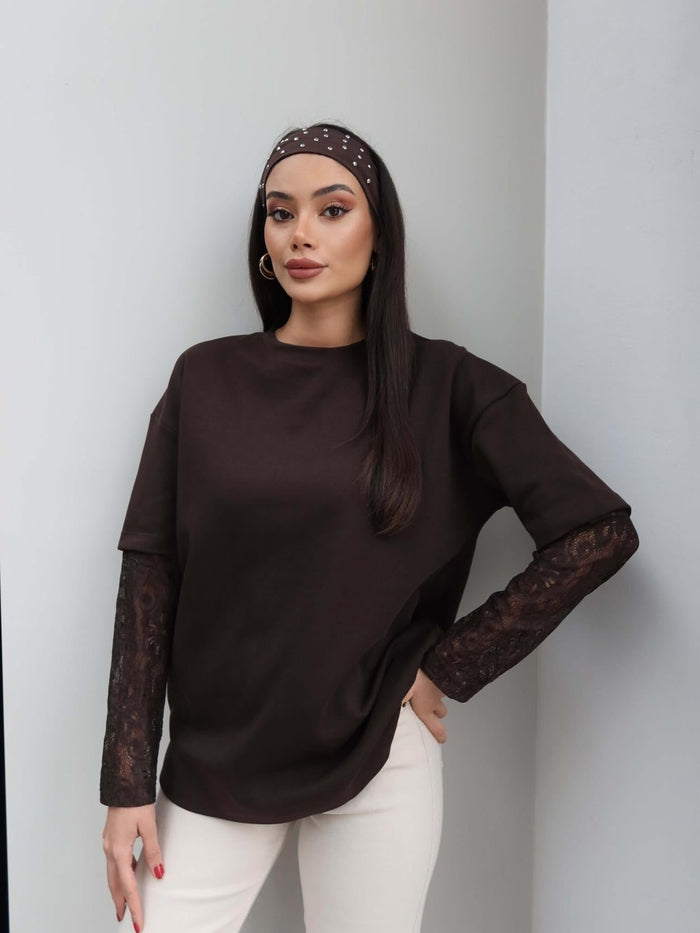 Oversize T-shirt with Lace Sleeves details - brown
