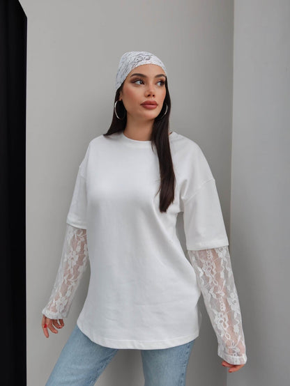 Oversize T-shirt with Lace Sleeves details - white
