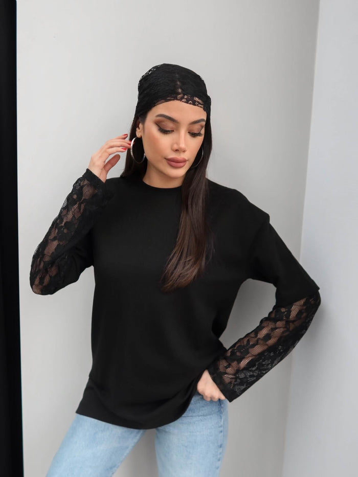 Oversize T-shirt with Lace Sleeves details - black