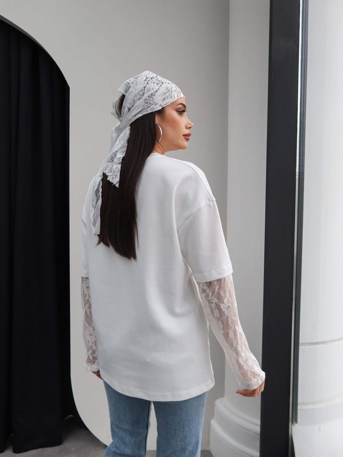 Oversize T-shirt with Lace Sleeves details - white