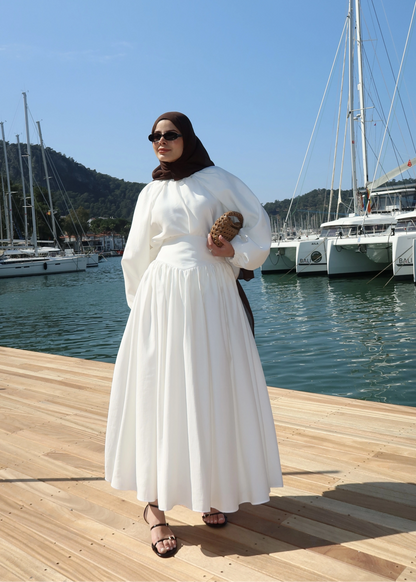Designer Blouse waist detailed skirt Set - white