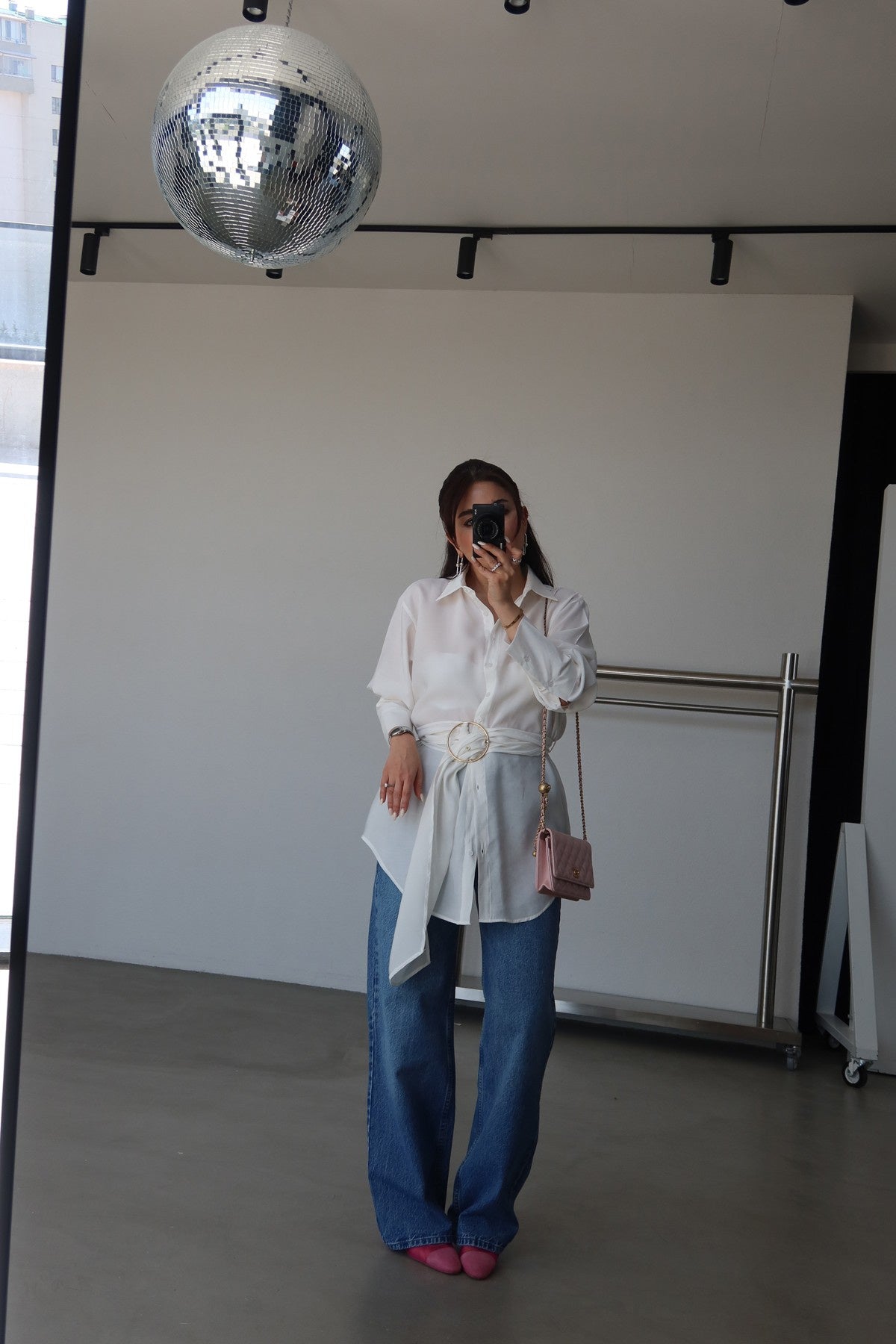 Tencel fabric Shirt with gold Buckle Belt