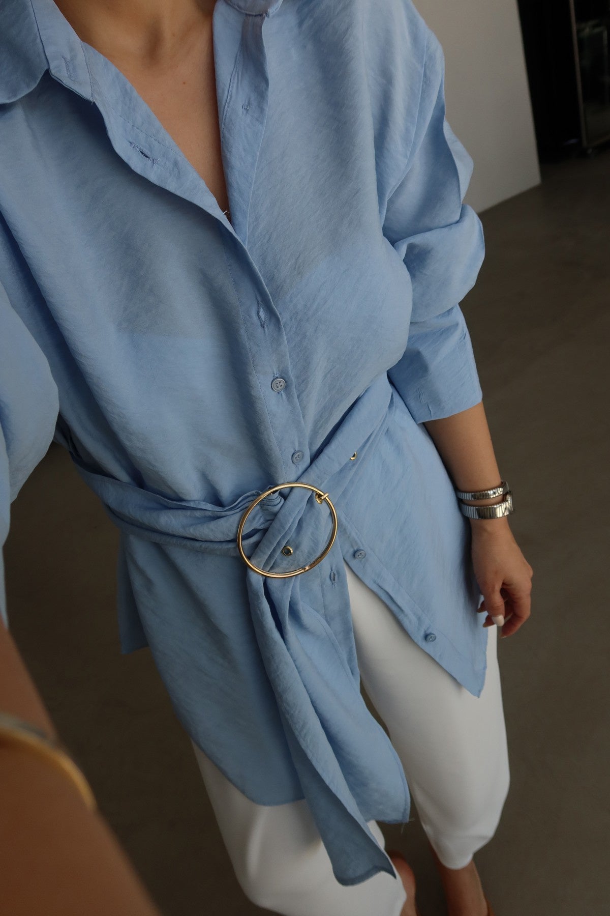 Tencel fabric Shirt with gold Buckle Belt