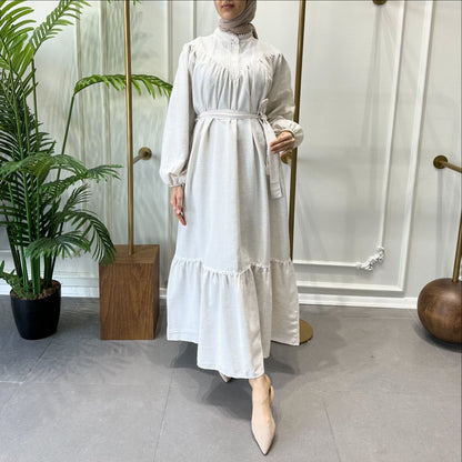 Viscon dress with details