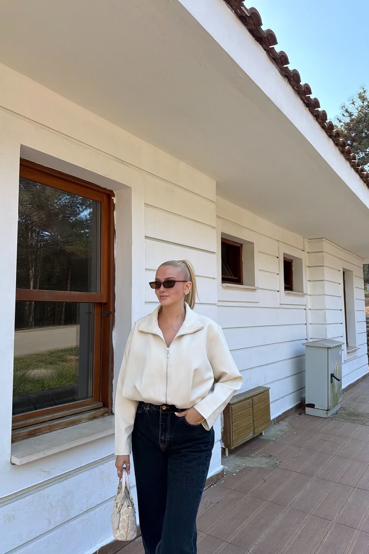 Bomber jacket- ivory