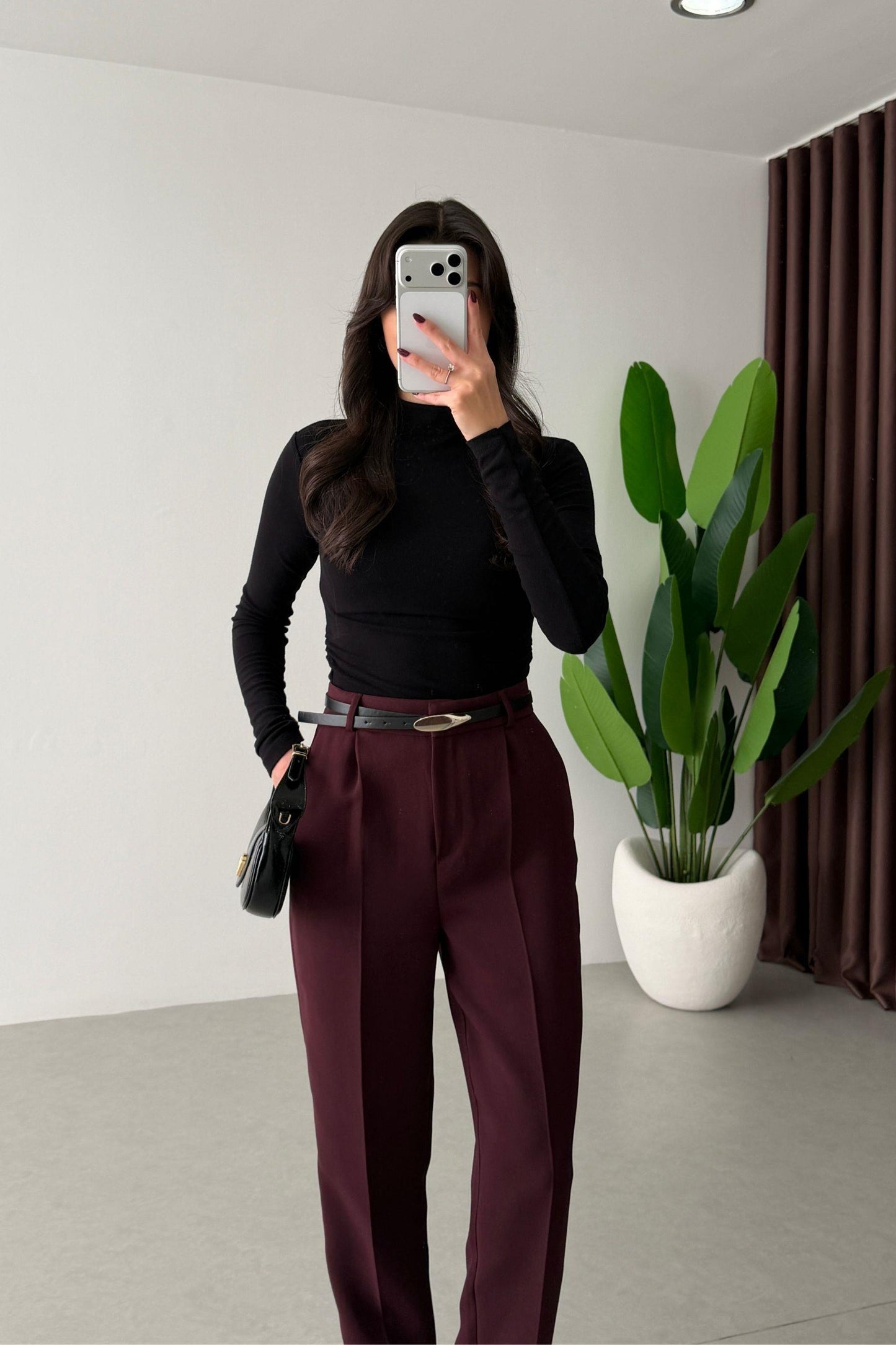 burgundy Crepe Fabric Belted Carrot Pants
