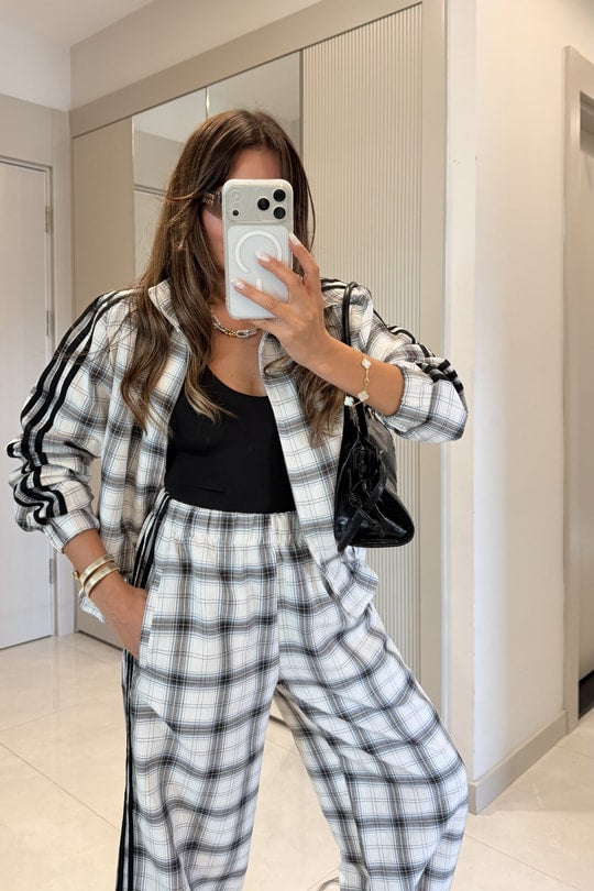 Norden Plaid Pattern Set with Stripe Detail