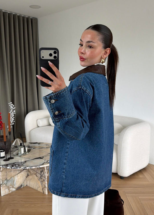 Jeans jacket with leather collar