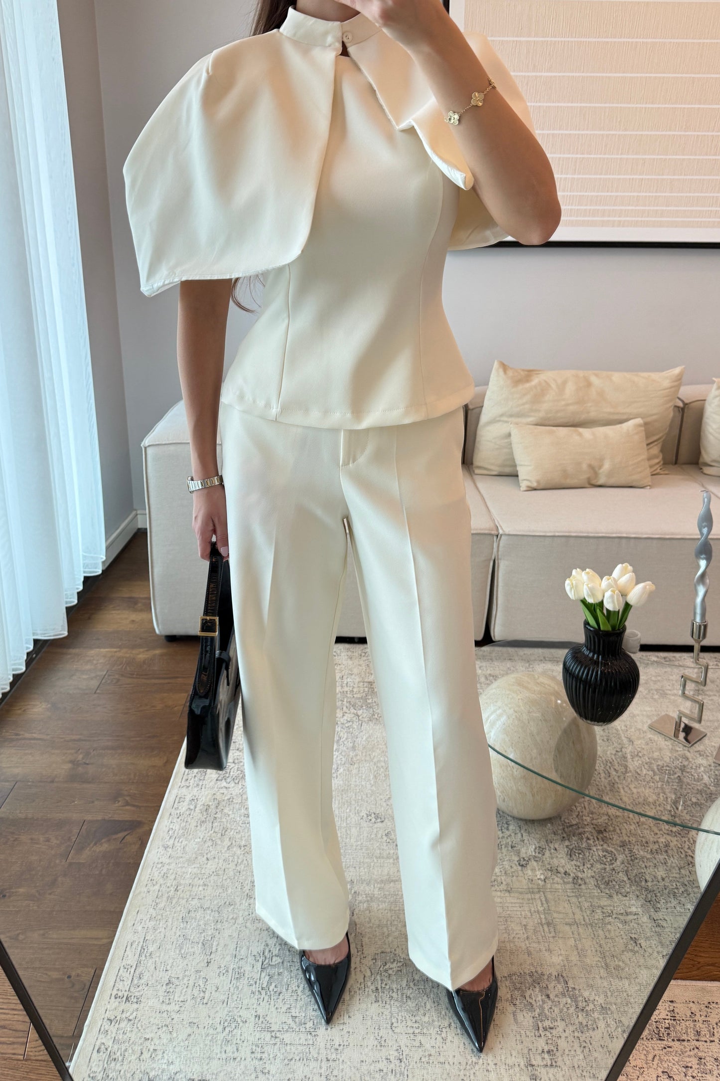 CAPE BLOUSE AND PANTS SET - beige
