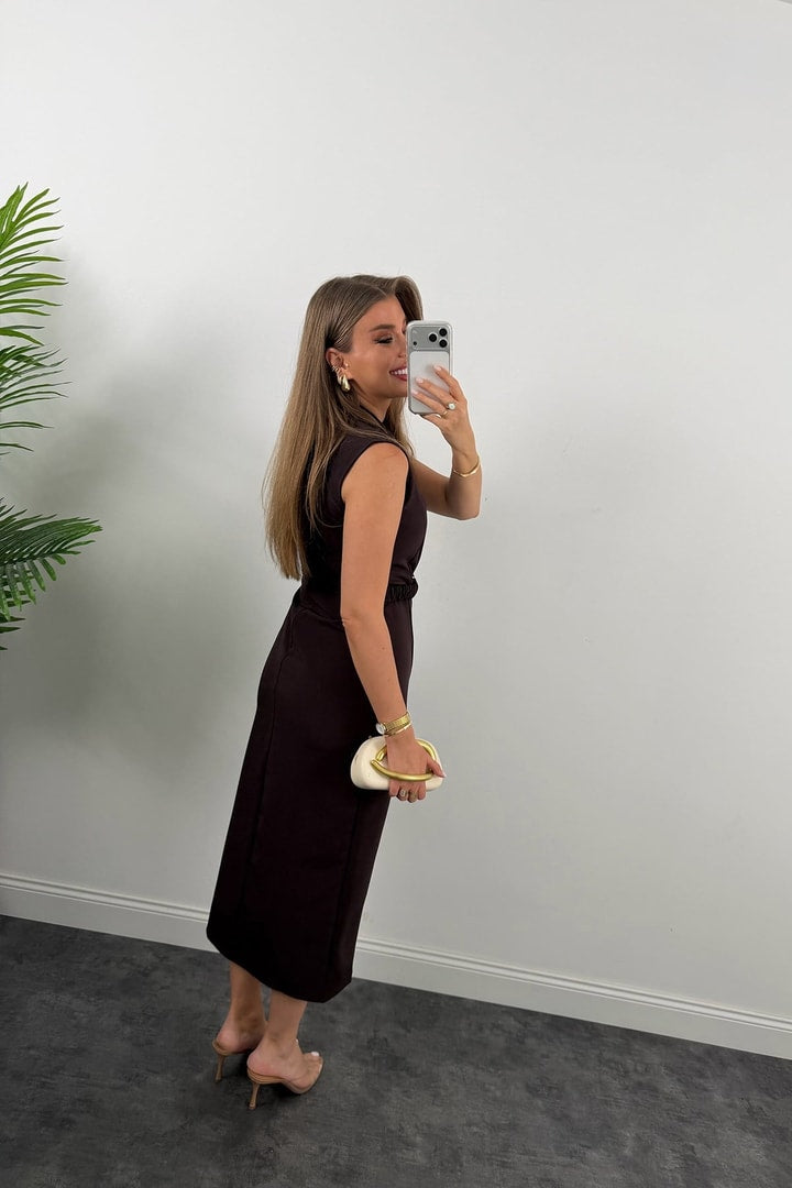 Gold buttons Belted dress