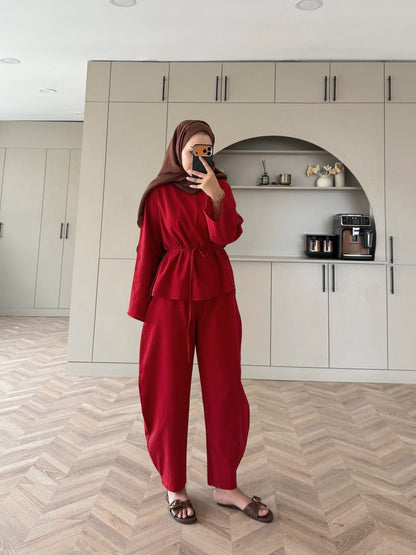 Belted blouse with barrel leg trouser linen set-red