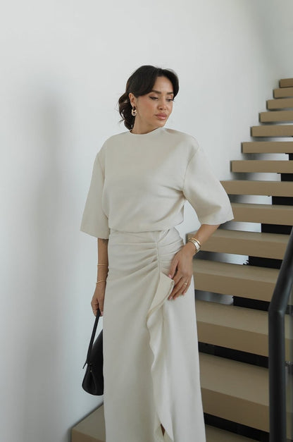 Zr model morley dress with side ruffle details