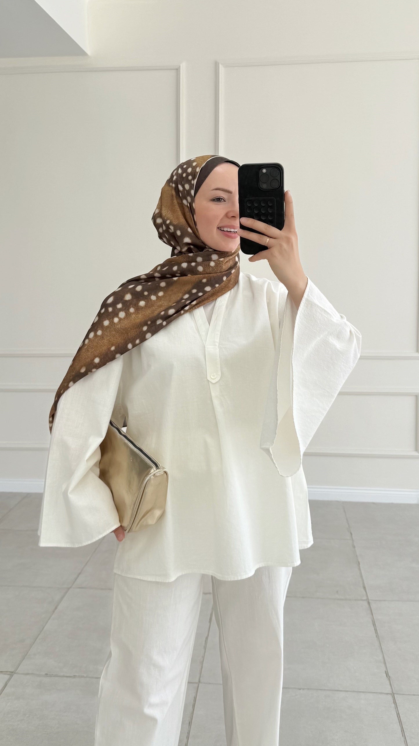 Wide sleeve blouse with waistband straight leg trouser linen set