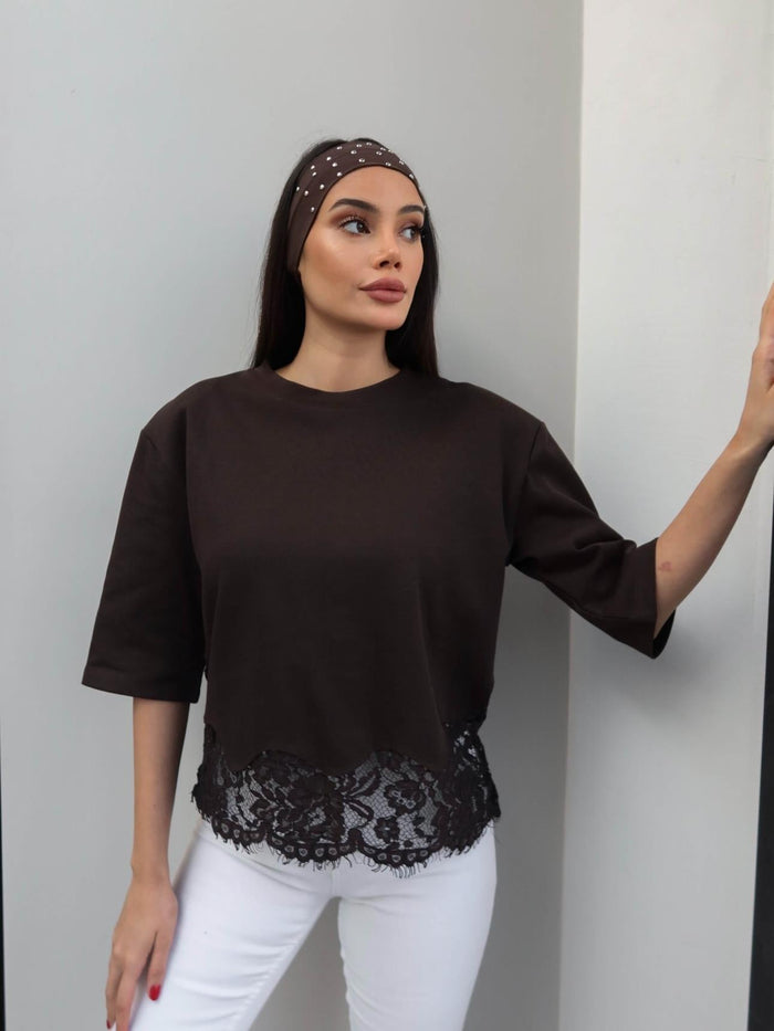 Padded Hem Lace T-shirt - brown