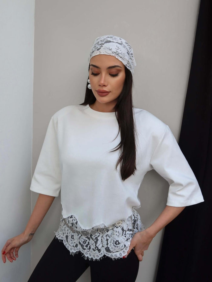 Padded Hem Lace T-shirt - white