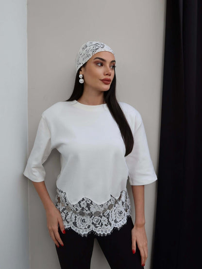 Padded Hem Lace T-shirt - white
