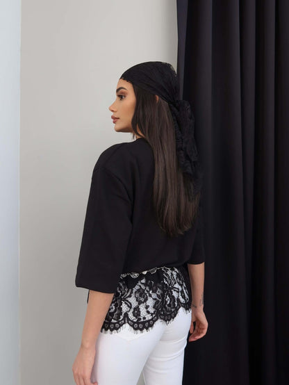 Padded Hem Lace T-shirt - black