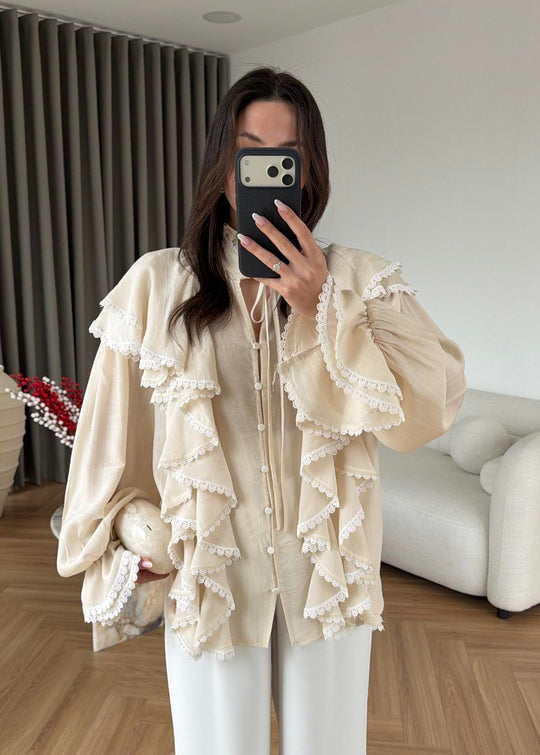 Willma Ruffled Shirt -brown
