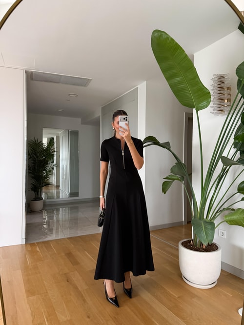 Half Zipper short sleeve dress- black
