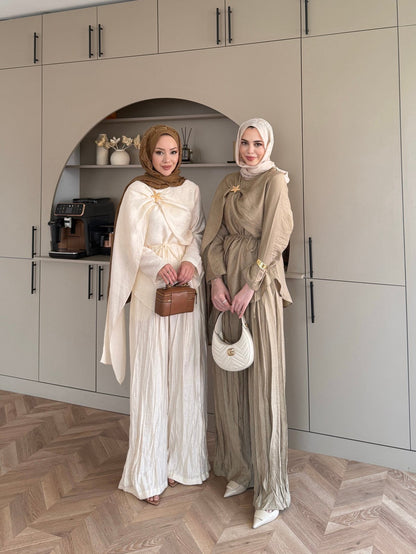 Khaki starfish brooch cape detail muslin trouser set