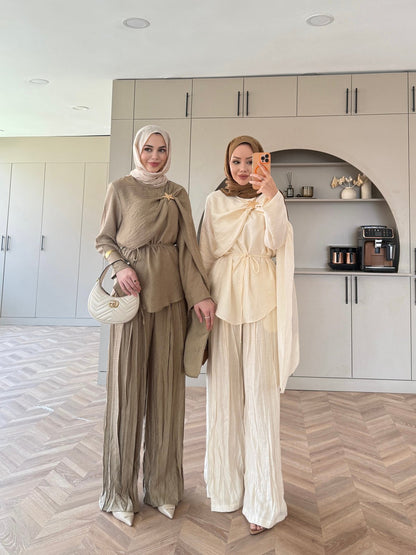 Khaki starfish brooch cape detail muslin trouser set
