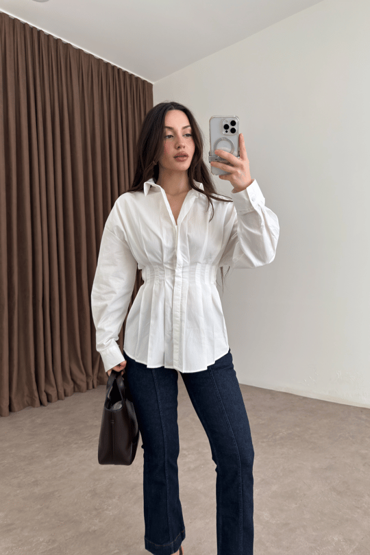 Zara Model Pleated Waist-Fit Shirt