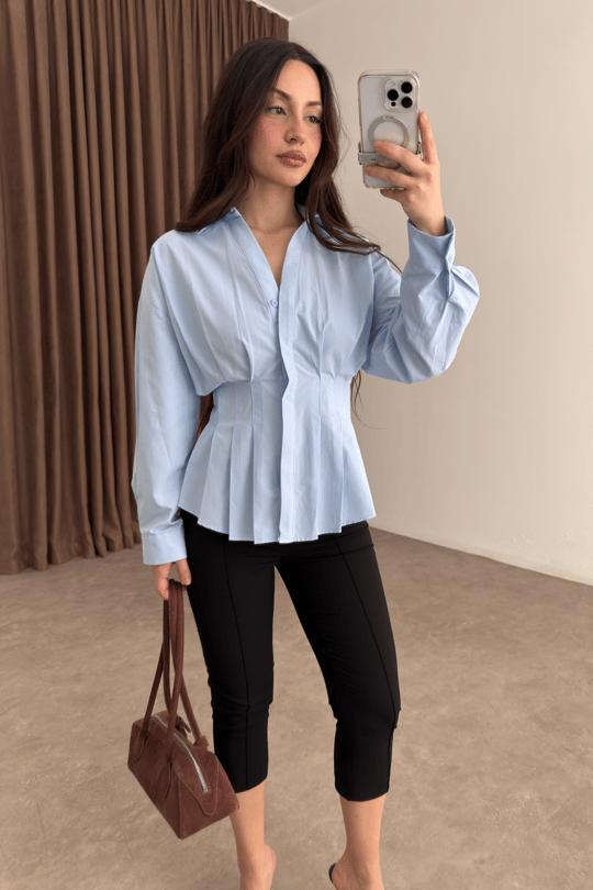 Zara Model Pleated Waist-Fit Shirt