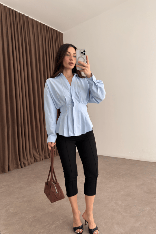 Zara Model Pleated Waist-Fit Shirt