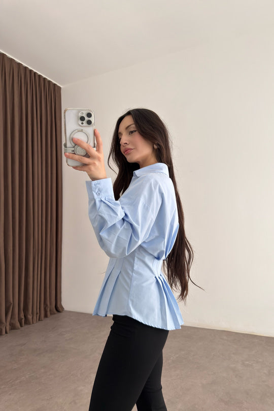 Zara Model Pleated Waist-Fit Shirt